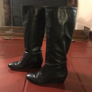 Butter size 35 black leather knee boots